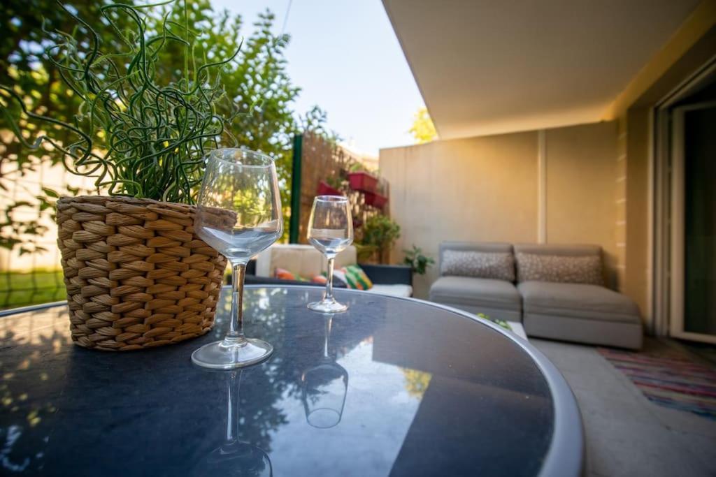 مارسيليا Fully Equipped Apartment With Terrace Sleeps 4 المظهر الخارجي الصورة